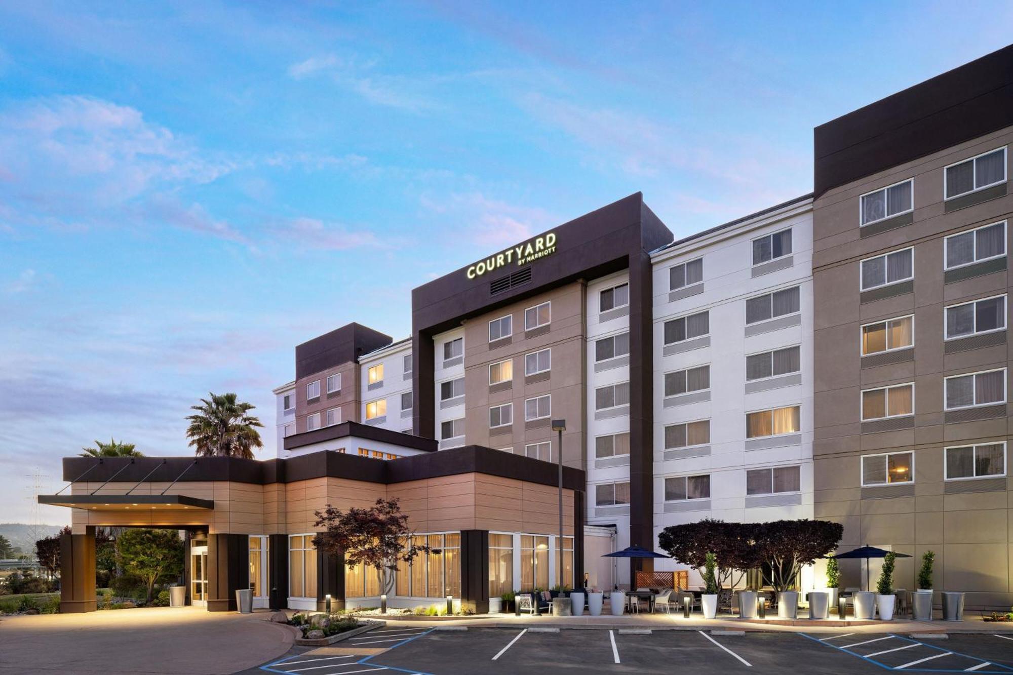 Courtyard San Francisco Airport Burlingame Hotel Exterior photo